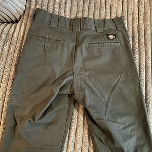 Dickies Flex Men’s Olive Green Work Pant (30x32)